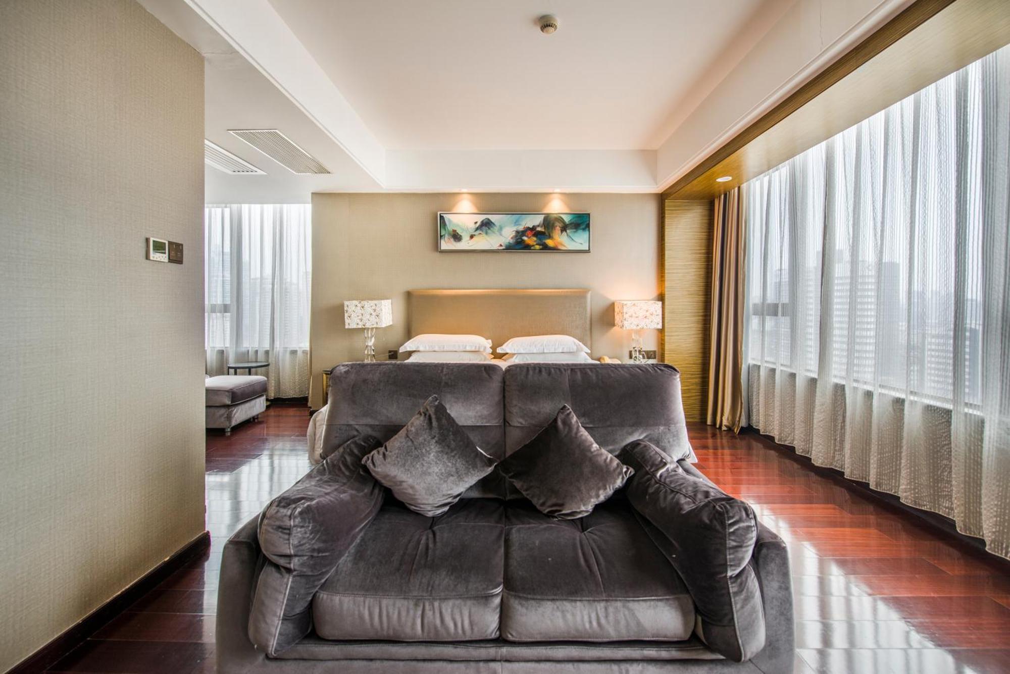La Perle International Hotel - Free Shuttle Between Hotel And Exhibition Center During Canton Fair & Exhibitor Registration Counter Стая снимка